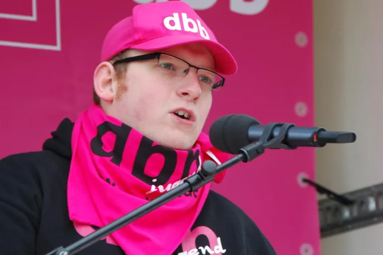 Bild: Der Jugend im Öffentlichen Dienst reicht es