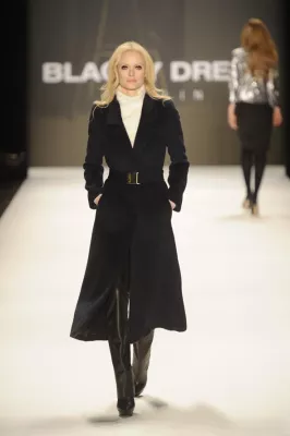 BLACKY DRESS BERLIN präsentiert seine vierte Mercedes-Benz Fashionweek Show Bild: BLACKY DRESS BERLIN präsentiert seine vierte Mercedes-Benz Fashionweek Show