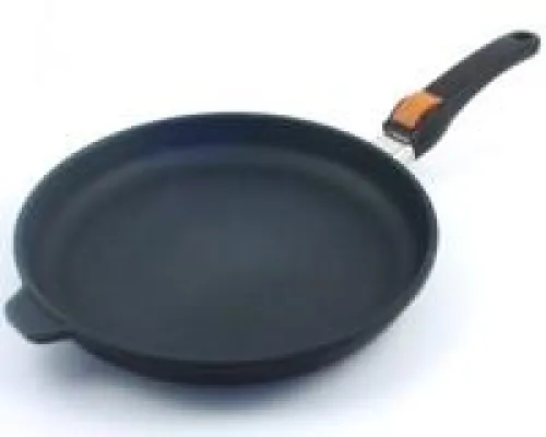 Bild: In der Bratpfanne auch backen
