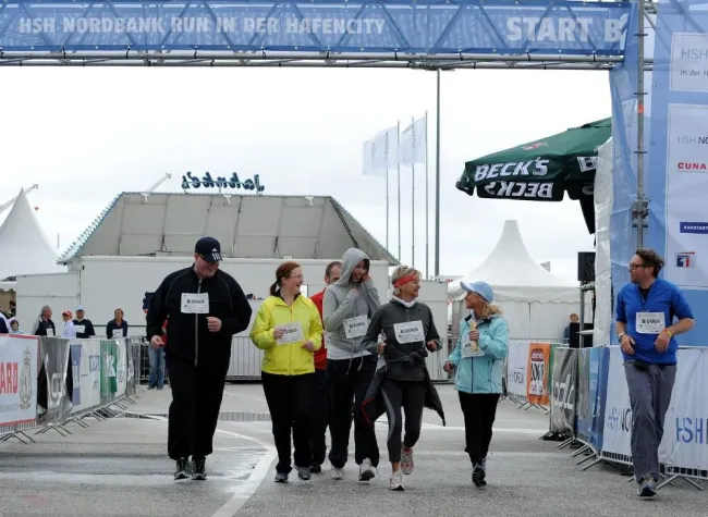 Bild: all seasons Hotel-Team läuft beim HSH Nordbank Run 2010