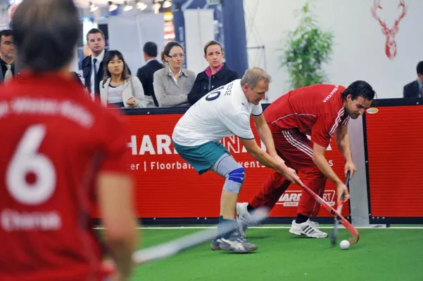 Bild: Sportliches Highlight der FSB 2009 - Hockeyspiel Deutscher Meister gegen Koelnmesse All Stars