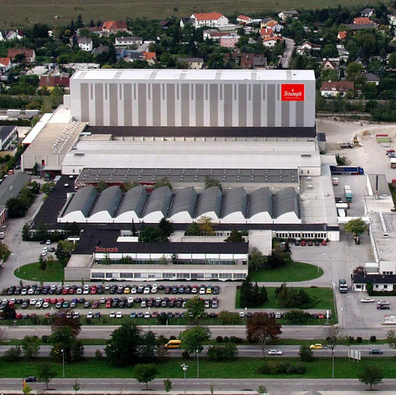 Triumph Logistikzentrum