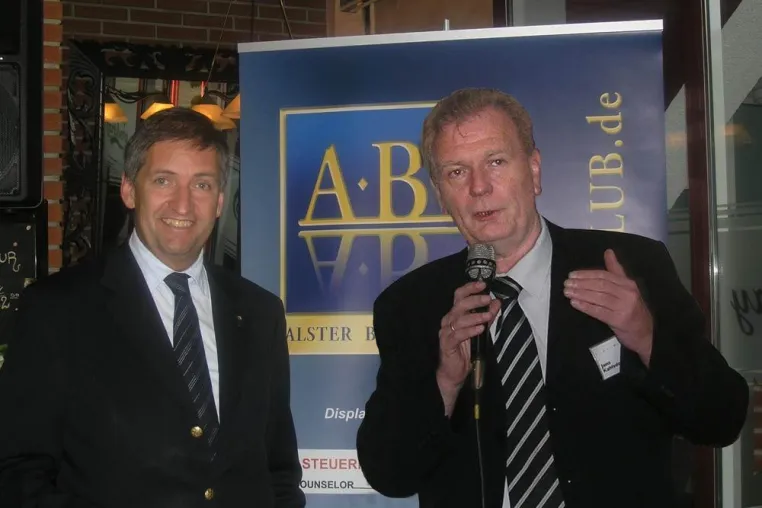 Hamburger Flughafen Chef beim ALSTER BUSINESS CLUB Bild: Hamburger Flughafen Chef beim ALSTER BUSINESS CLUB