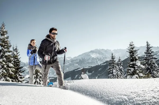 Bild: Piste, Partys und Pool: Hier erwartet die Skifahrer das perfekte Wintererlebnis