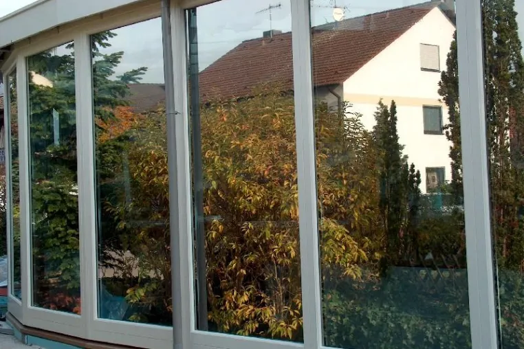 Bild: Sonnenschutzfolie, mehr als eine Alternative zur herkömmlichen Beschattung