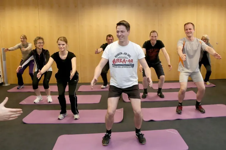 Bild: Fit in der Firma