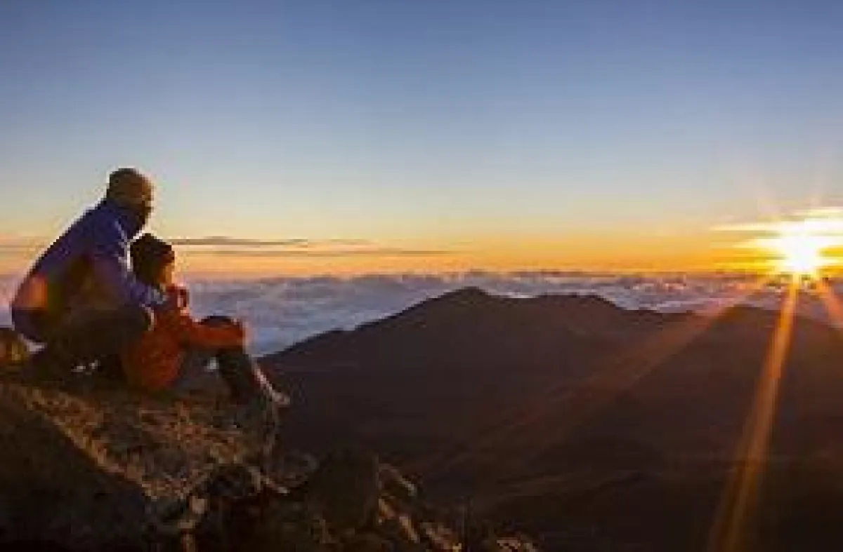 Haleakala Sunrise © Hawaii Tourism Authority (HTA) / Tor Johnson