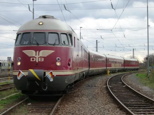 Bild: Mit dem Weltmeisterzug zum Viaduktfest 2007 nach Altenbeken