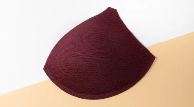 Bild: Der neue Muehlmeier SPACER macht Premium-SPACER-BHs für alle Frauen verfügbar: „Airy Feeling – Light Pricing“