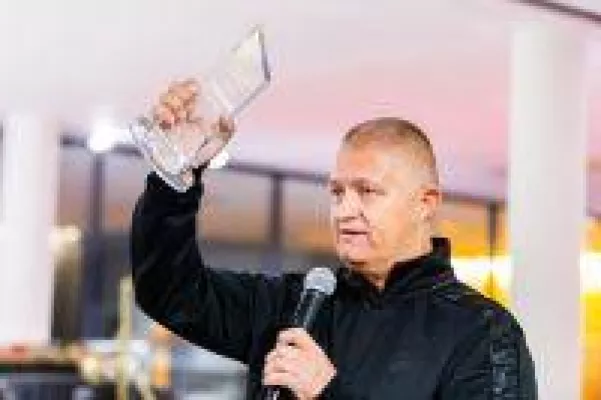 Joschi Haunsperger im Handelsblatt: Onlinemarketer mit Herz und Verstand Bild: Joschi Haunsperger im Handelsblatt: Onlinemarketer mit Herz und Verstand