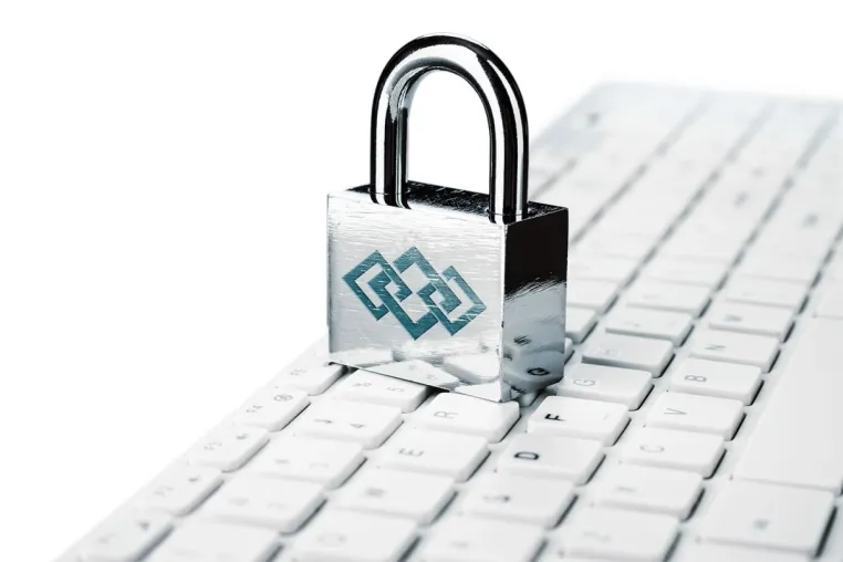 Endpoint Security: Warum KMU ihre Geräte besser schützen müssen Bild: Endpoint Security: Warum KMU ihre Geräte besser schützen müssen