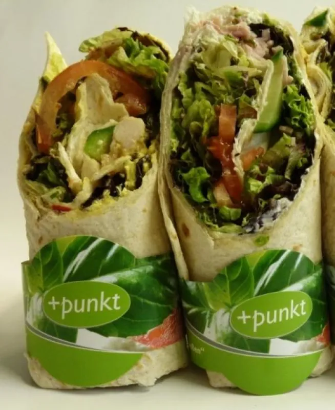 Zum Angebot gehören u. a. die frisch gerollten +punkt-Wraps