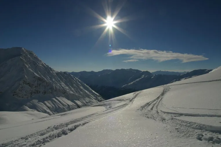 Bild: Frühlings-Skifahren in Südtirol - Schnee, Sonne und leckere Schmankerln