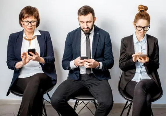 Bild: Bereitet Ihnen das Thema Digitalisierung manchmal Kopfzerbrechen? Lassen Sie uns das gemeinsam ändern!