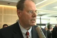 Bild: Finanzminister Steinbrück dementiert Angriff auf die Unabhängigkeit der Bundesbank