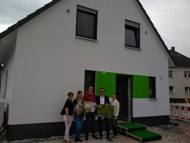 Bild: 30.000 Town & Country Massivhaus in Mainhausen gebaut