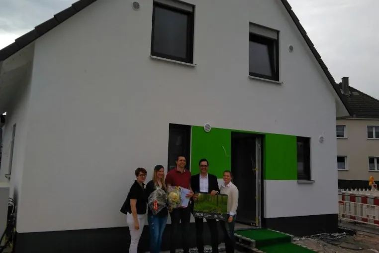 Bild: 30.000 Town & Country Massivhaus in Mainhausen gebaut