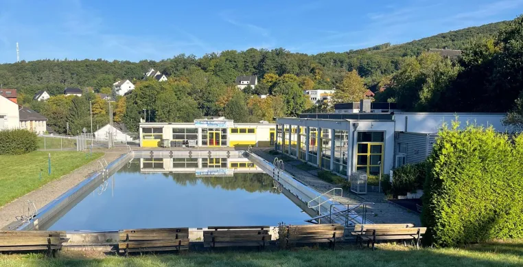 Bild: Planung beginnt: ECOplans GmbH erhält Zuschlag für Sanierung des Schwimmbads Altena-Dahle