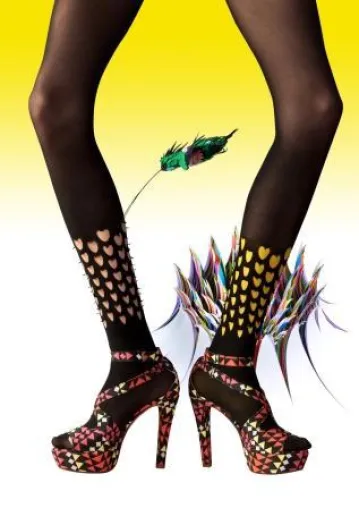 Bild: INVISTA lanciert die neue, mit der Faser LYCRA® hergestellte Legwear Innovation Collection 2013/2014