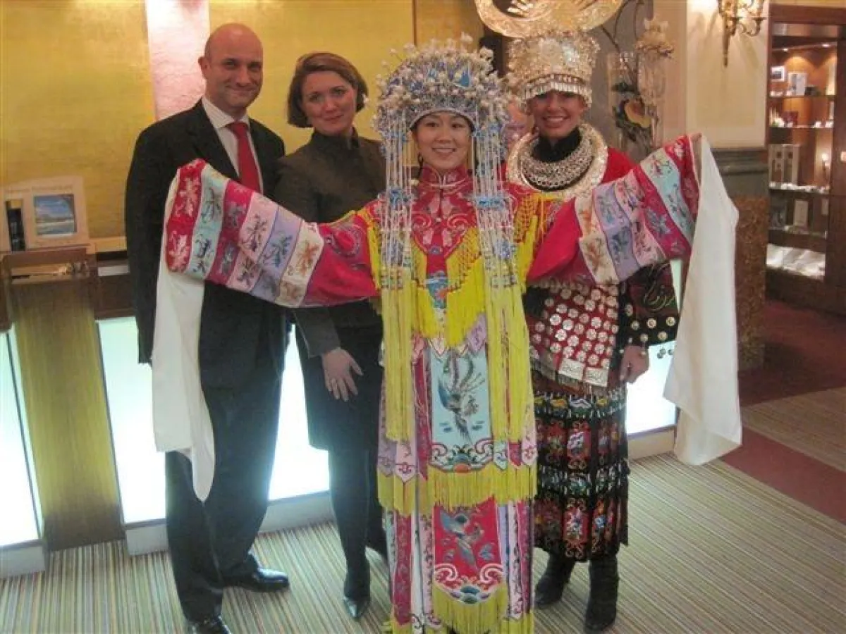 Riccardo Giacometti, Ruth van den Elzen, Kun Guo u. Zofe Reni