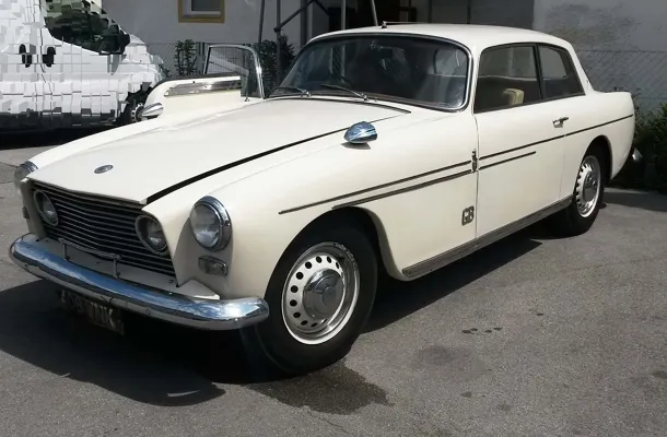 Bild: Öffentliche Versteigerung  eines Bristol 408 Mark II, Bj. 1964