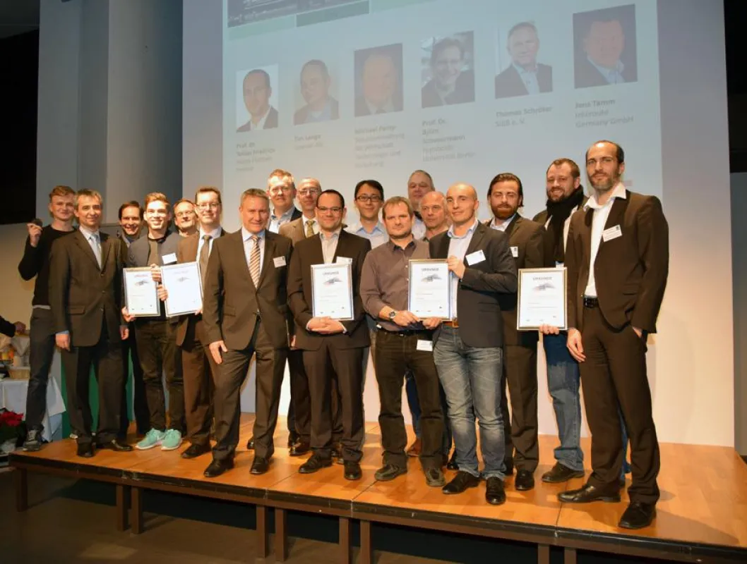 Preisträger und Jury. Foto: Ines Weitermann/ Presse & Marketing