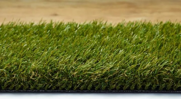 Bild: Exklusiver Kunst-Rasen - ideal für Schreber- oder Kleingarten oder den Dauer-Campingplatz