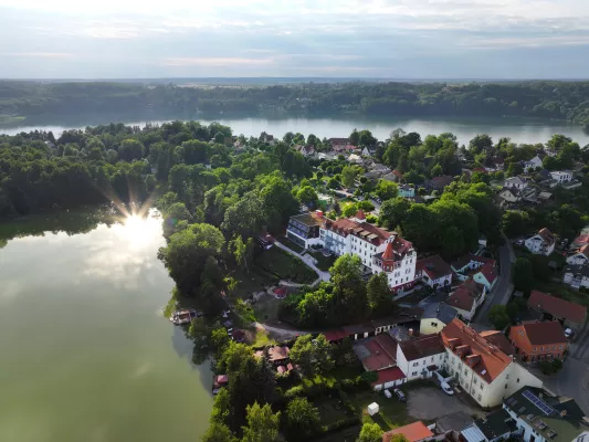 Die Rehaklinik Waldfrieden in Buckow feiert ihr 30-jähriges Jubiläum Bild: Die Rehaklinik Waldfrieden in Buckow feiert ihr 30-jähriges Jubiläum