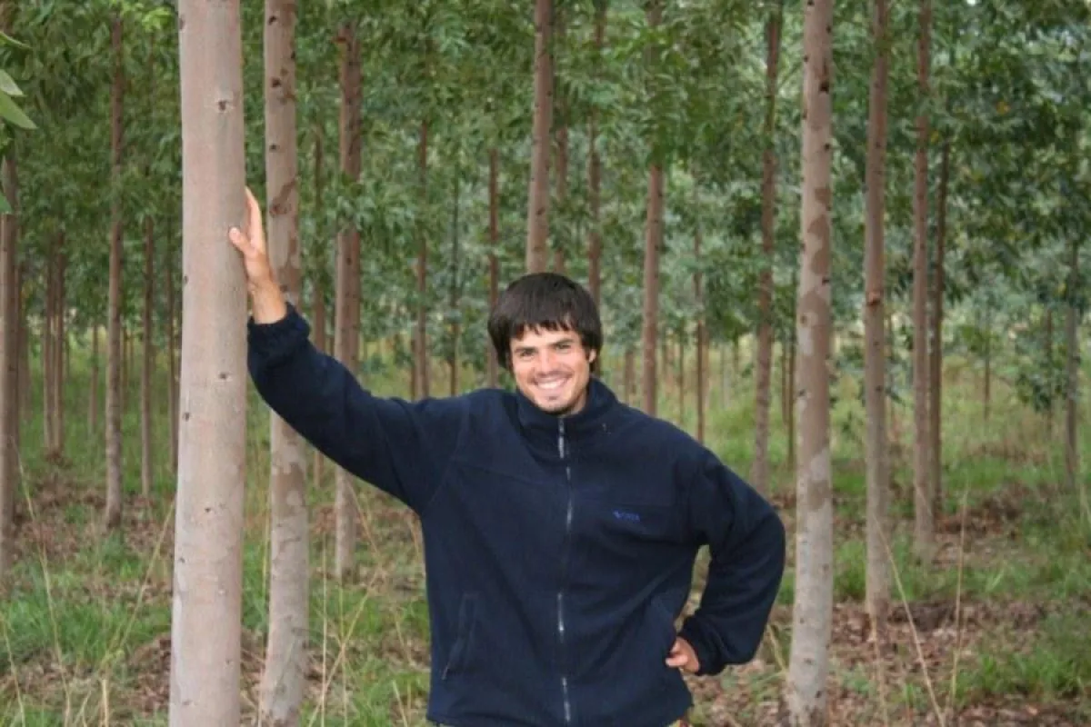 Waldinvestment hautnah erleben: Praktikant Fabian Kuhr in Paraguay.