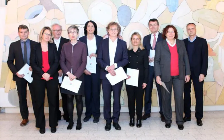 Bild: Neue Gesichter und alte Hasen …