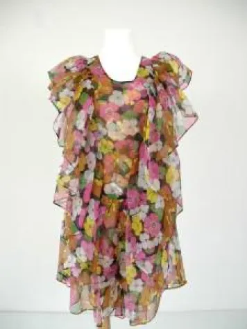 Bild: Neuer Online Shop und Plattform für internationle Avantgarde Designer Mode