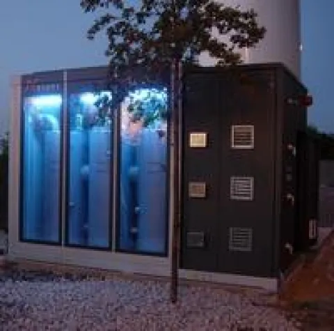 Bild: Weltpremiere: Supraleitender Strombegrenzer schützt Eigenversorgung in einem Kraftwerk