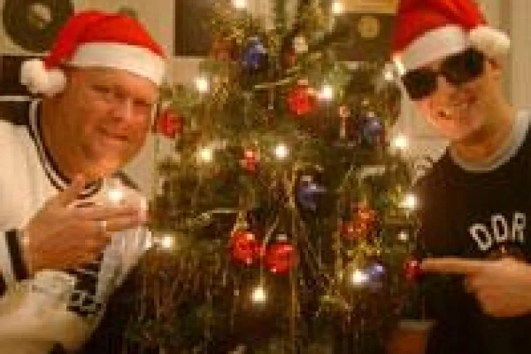 Bild: Der Hit des Monats Dezember 2006: Bangbros - 1,2,3, Feierschweinerei