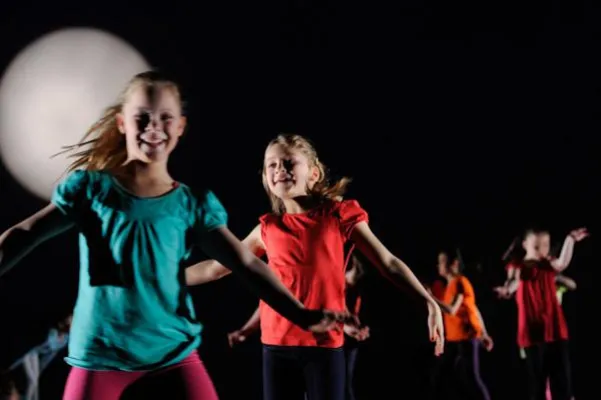 Community Dance Projekt 'Zeig was in dir tanzt 3.0!' startet in die dritte Runde Bild: Community Dance Projekt 'Zeig was in dir tanzt 3.0!' startet in die dritte Runde