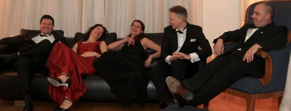 Hallingers unterstützt das Münchner a cappella Ensemble Alpenlounge