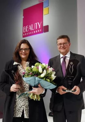 Bild: Wilde Group: Unternehmer-Geschwister erhalten „A Life of Beauty“-Award 2013
