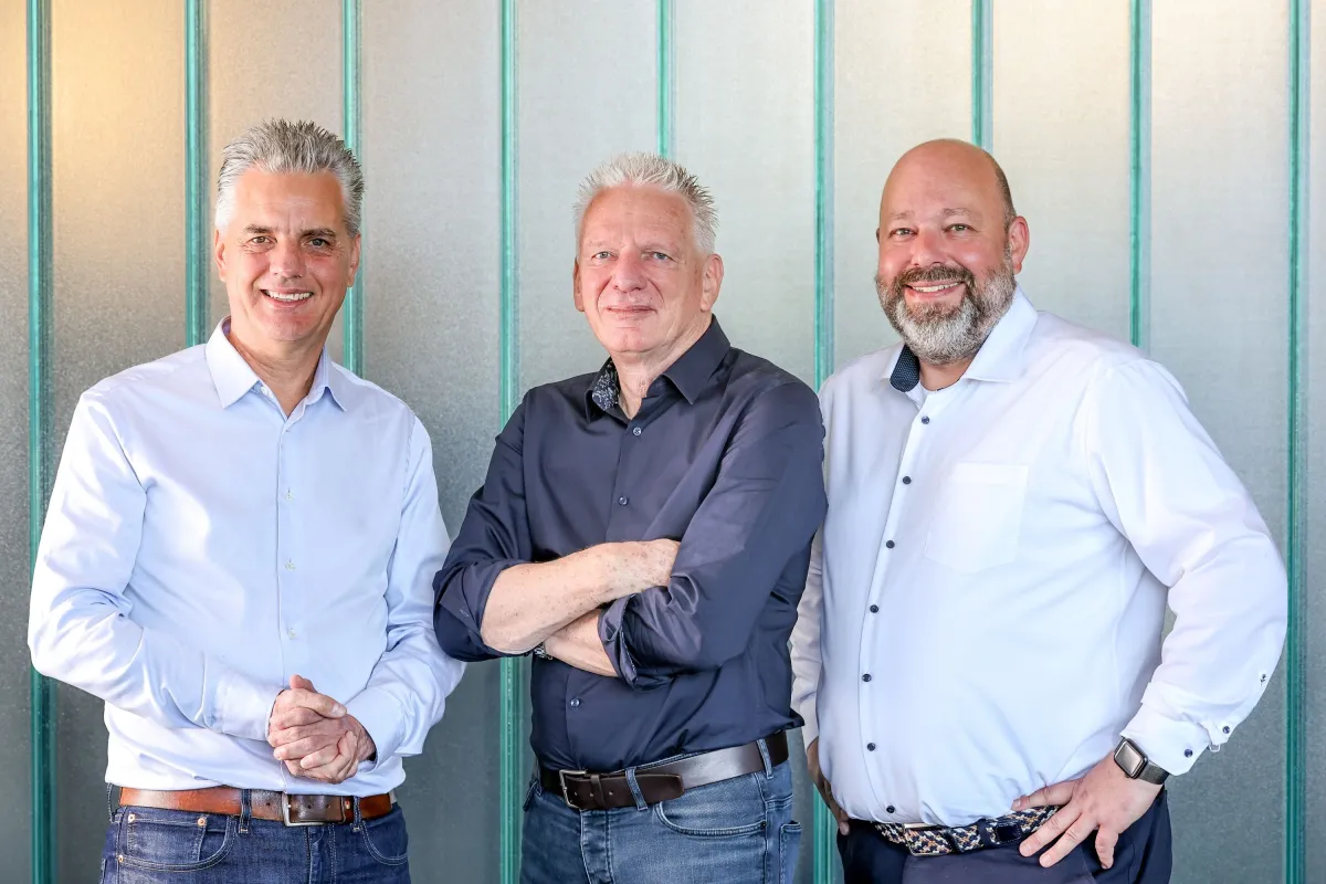 (v.l.n.r.) Holger Horn, Thorsten Haase und Fabian Gutsche. (© team neusta SE)