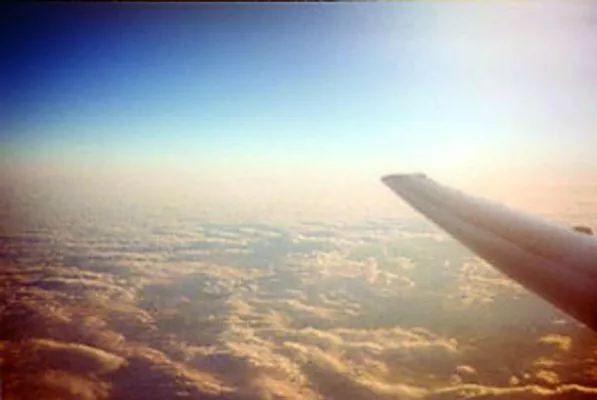 Bild: Sommer ist Reisezeit  -  in kürzester Zeit jedes gewünschte Ziel auf dieser Welt erreichen