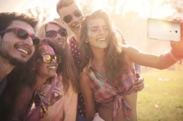 Bild: #GenerationSelfie Der Trend im Social Media