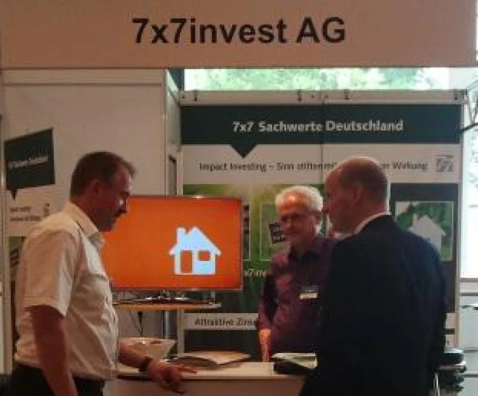 7x7invest-Vorstand Andreas Mankel (l.) auf dem Deutschen Stiftungstag 2014 in Hamburg