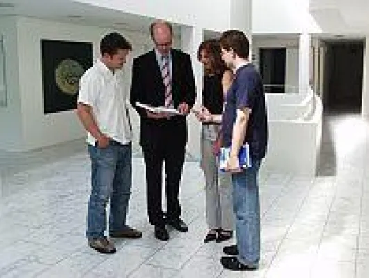 Ambitioniertes MBA-Studium für Nichtökonomen Bild: Ambitioniertes MBA-Studium für Nichtökonomen