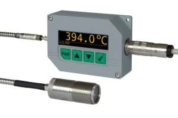 Neue Lichtwellenleiter-Pyrometer "Serie 11" – komplett von außen bedienbar Bild: Neue Lichtwellenleiter-Pyrometer "Serie 11" – komplett von außen bedienbar