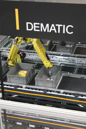 Bild: Dematic führt den Geschäftsbereich „Robotics Center of Excellence“ ein