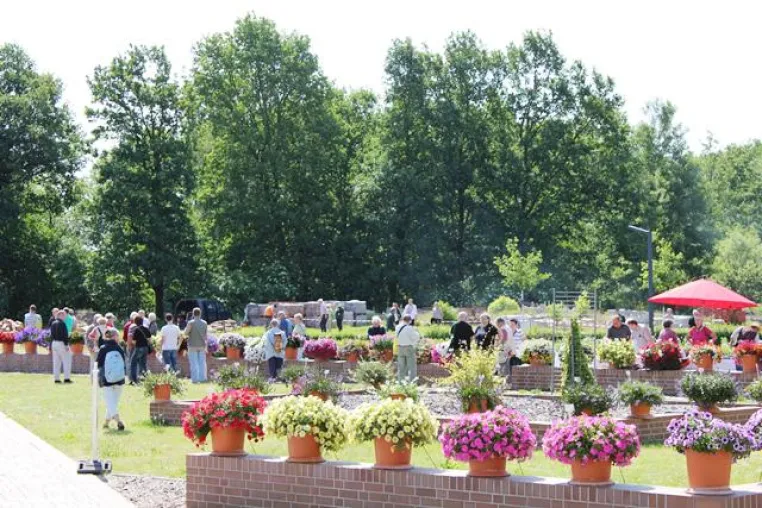 Tag der offenen Tür an der Lehranstalt für Gartenbau und Floristik in Großbeeren e.V. Bild: Tag der offenen Tür an der Lehranstalt für Gartenbau und Floristik in Großbeeren e.V.