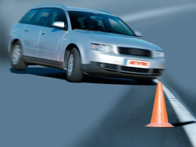 Bild: Defekte Stoßdämpfer: große Unfallgefahr in der Kurve / Alarmierender TÜV-Test