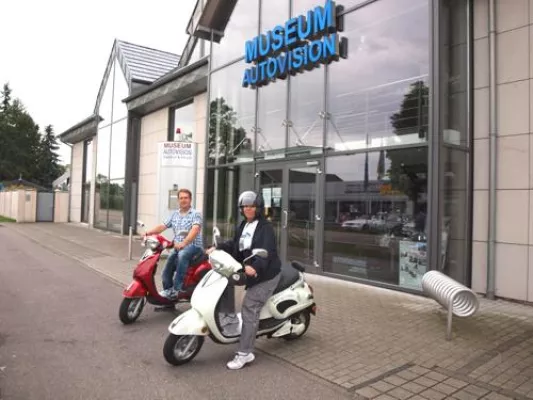 Bild: Europas Rollerfahrer verschlafen Elektromobilität