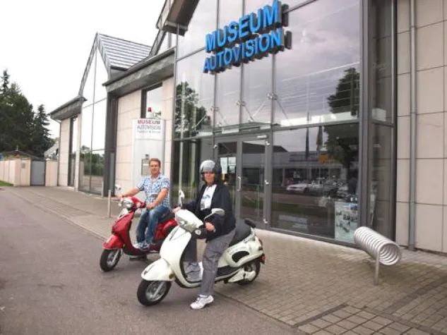 Bild: Europas Rollerfahrer verschlafen Elektromobilität