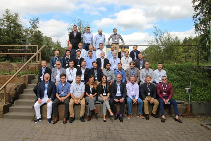 Bild: Frachtvermesser unter sich