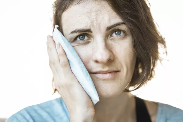 Bild: Wie verbreitet sind Zahnschmerzen durch psychischen Stress?