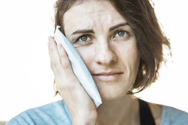 Wie verbreitet sind Zahnschmerzen durch psychischen Stress? Bild: Wie verbreitet sind Zahnschmerzen durch psychischen Stress?